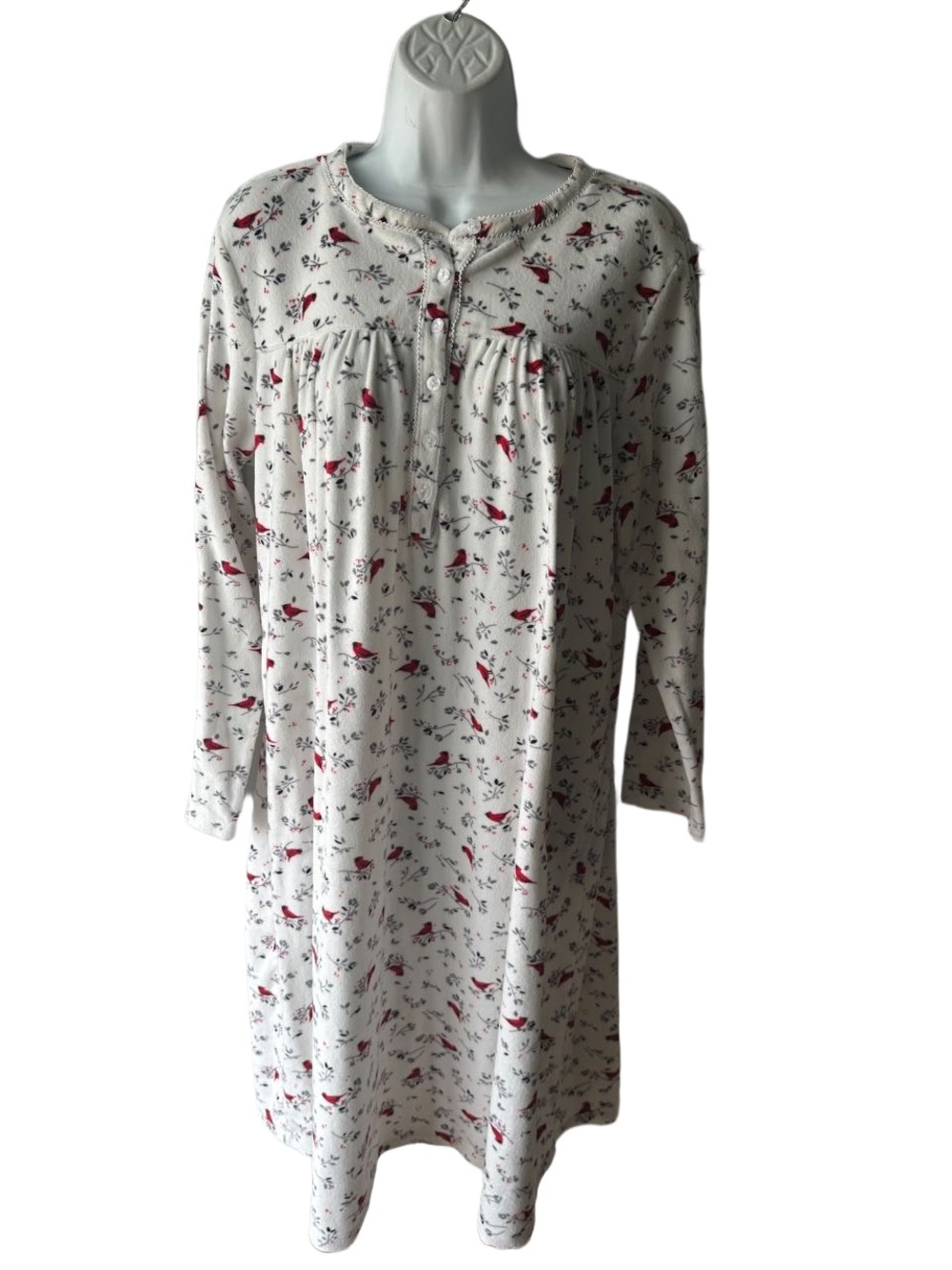 Aria Collection Velour Nightgown White Red Cardinal Print Long Sleeve Size M